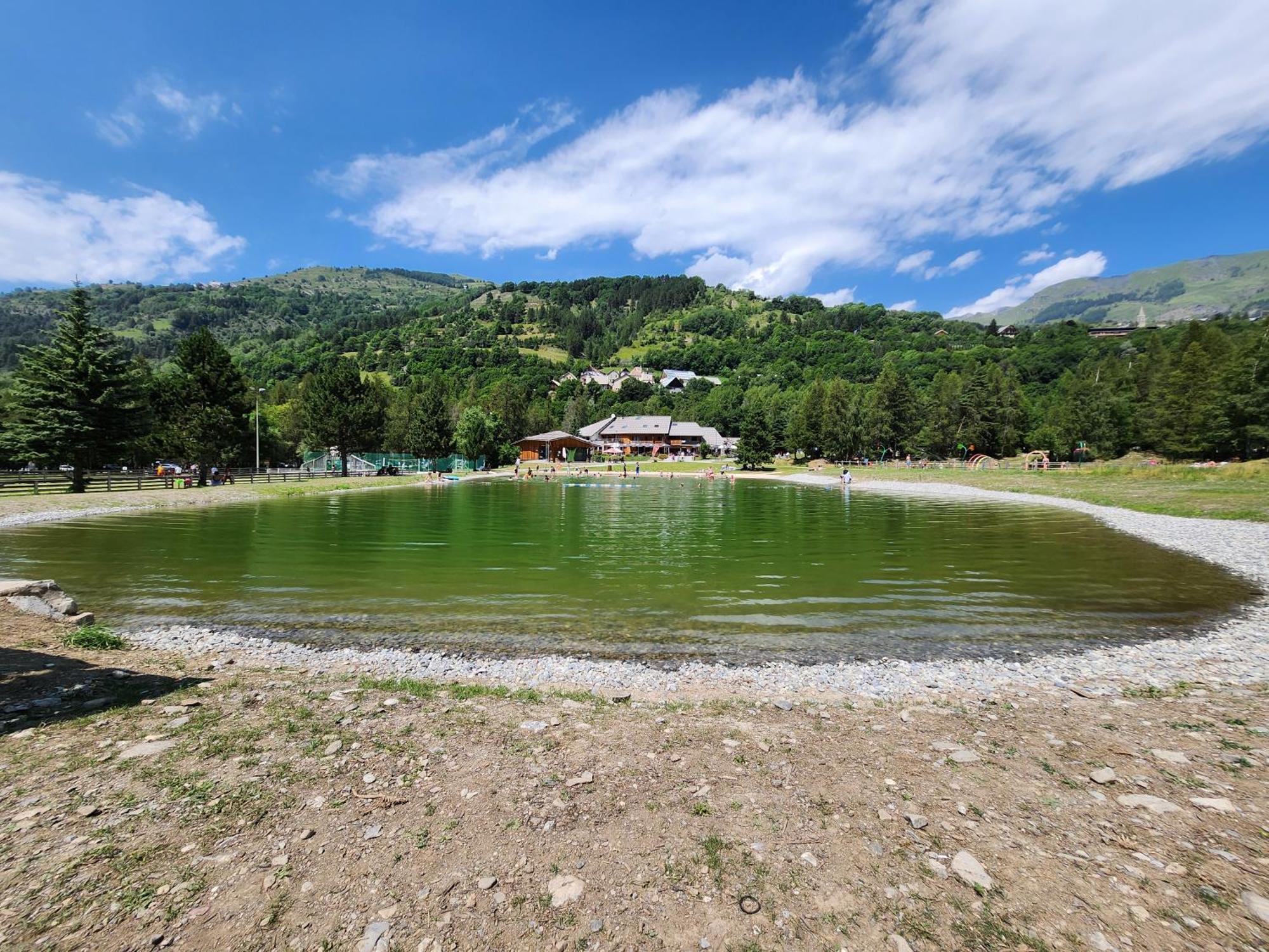 Appartement T3 Avec Jardin Proche Village Сен-Бонне-ан-Шамсор Екстер'єр фото