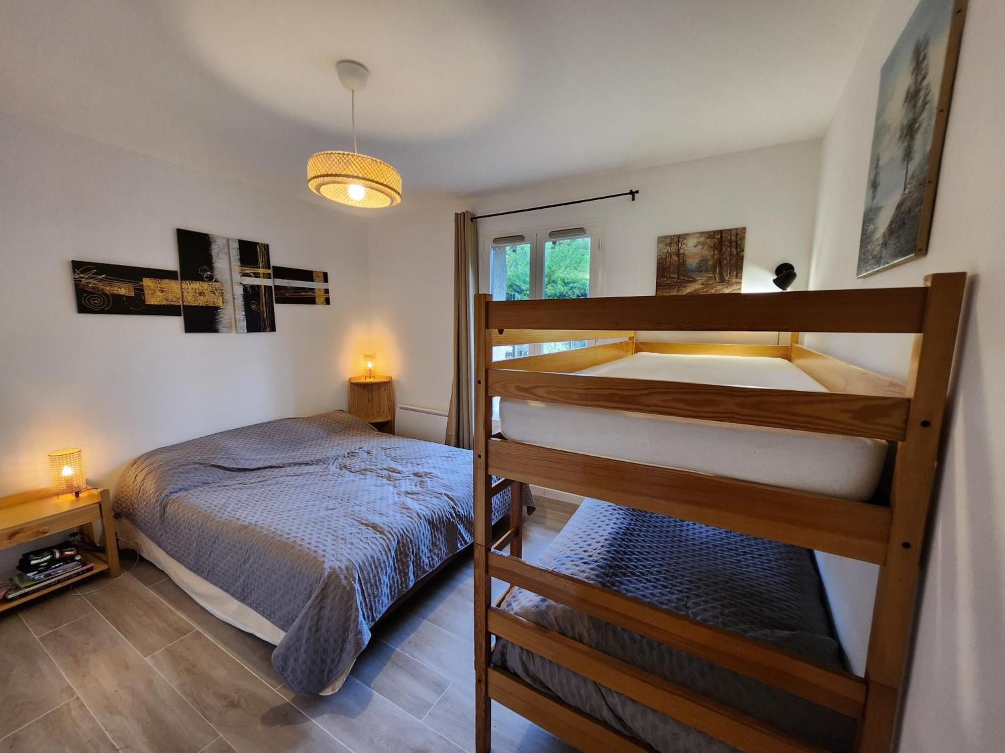 Appartement T3 Avec Jardin Proche Village Сен-Бонне-ан-Шамсор Екстер'єр фото