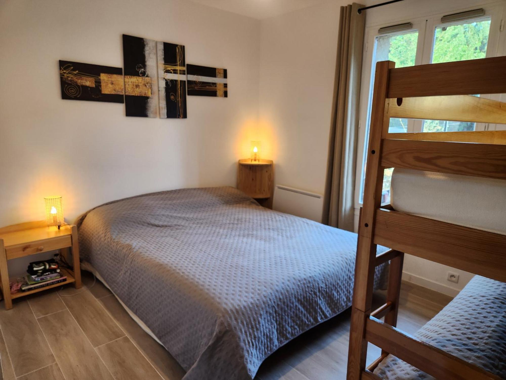 Appartement T3 Avec Jardin Proche Village Сен-Бонне-ан-Шамсор Екстер'єр фото