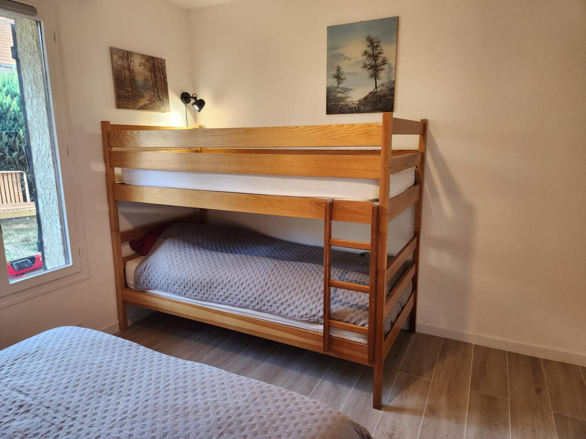 Appartement T3 Avec Jardin Proche Village Сен-Бонне-ан-Шамсор Екстер'єр фото