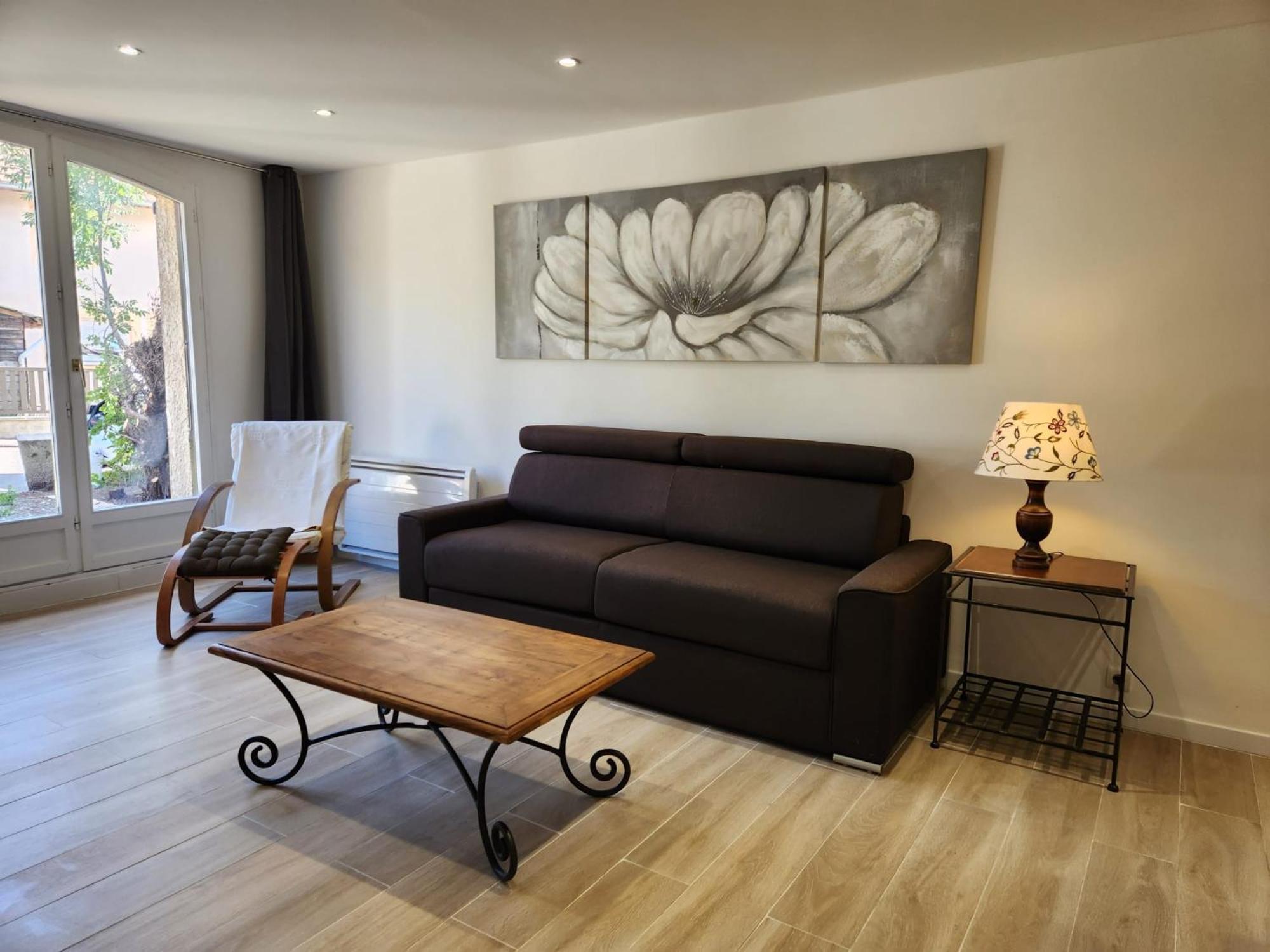 Appartement T3 Avec Jardin Proche Village Сен-Бонне-ан-Шамсор Екстер'єр фото